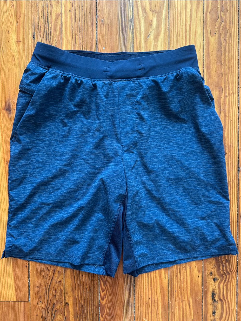 Lululemon Men's THE shorts medium